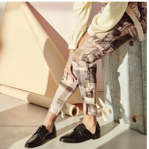 Freda Salvador Laceless Croc d'Orsay Leather
Oxfords in Black Women's Size 5.5 - Picture 3 of 14